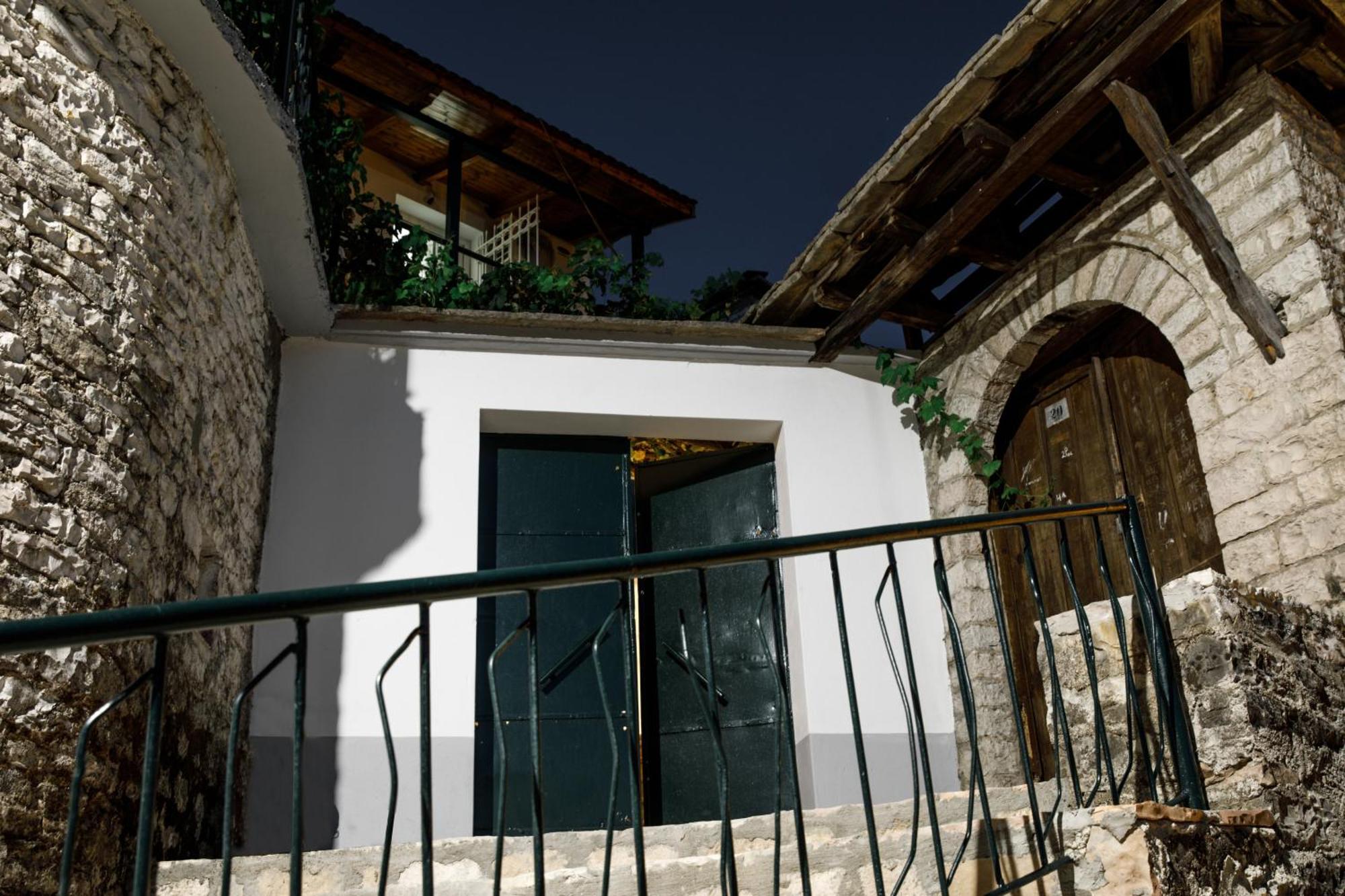 Martin Villa Gjirokastër Buitenkant foto